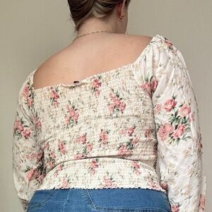 American Eagle Outfitters Cream Puff Sleeve Blouse